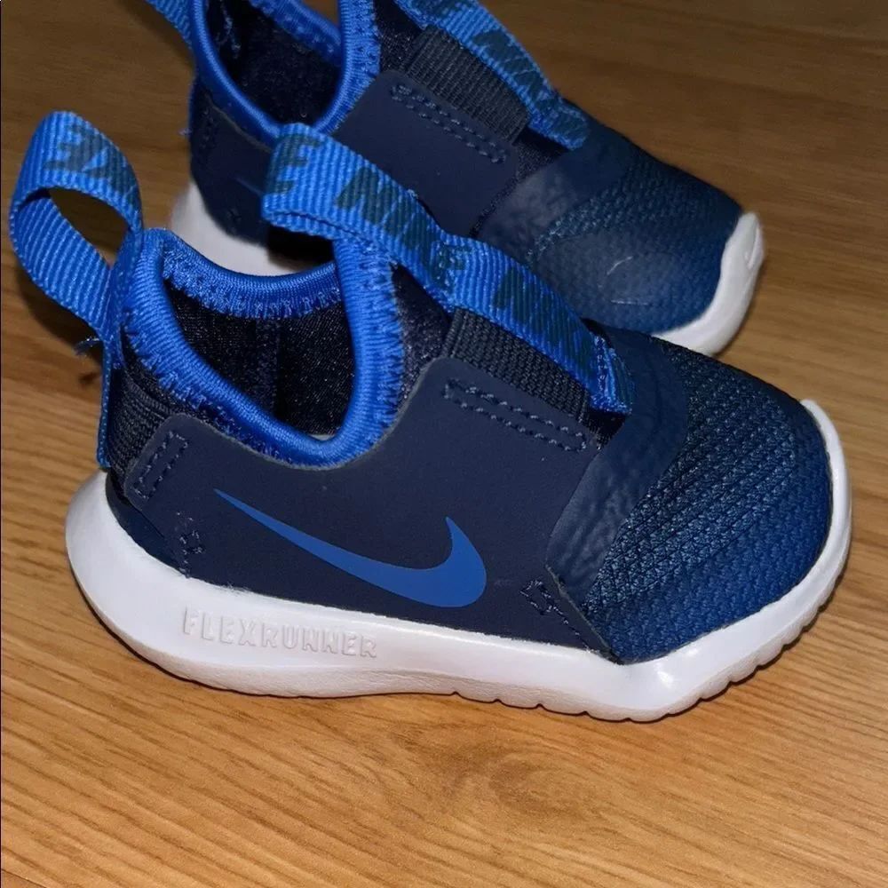 NIKE BABY BOYS FLEX RUNNER SHOES